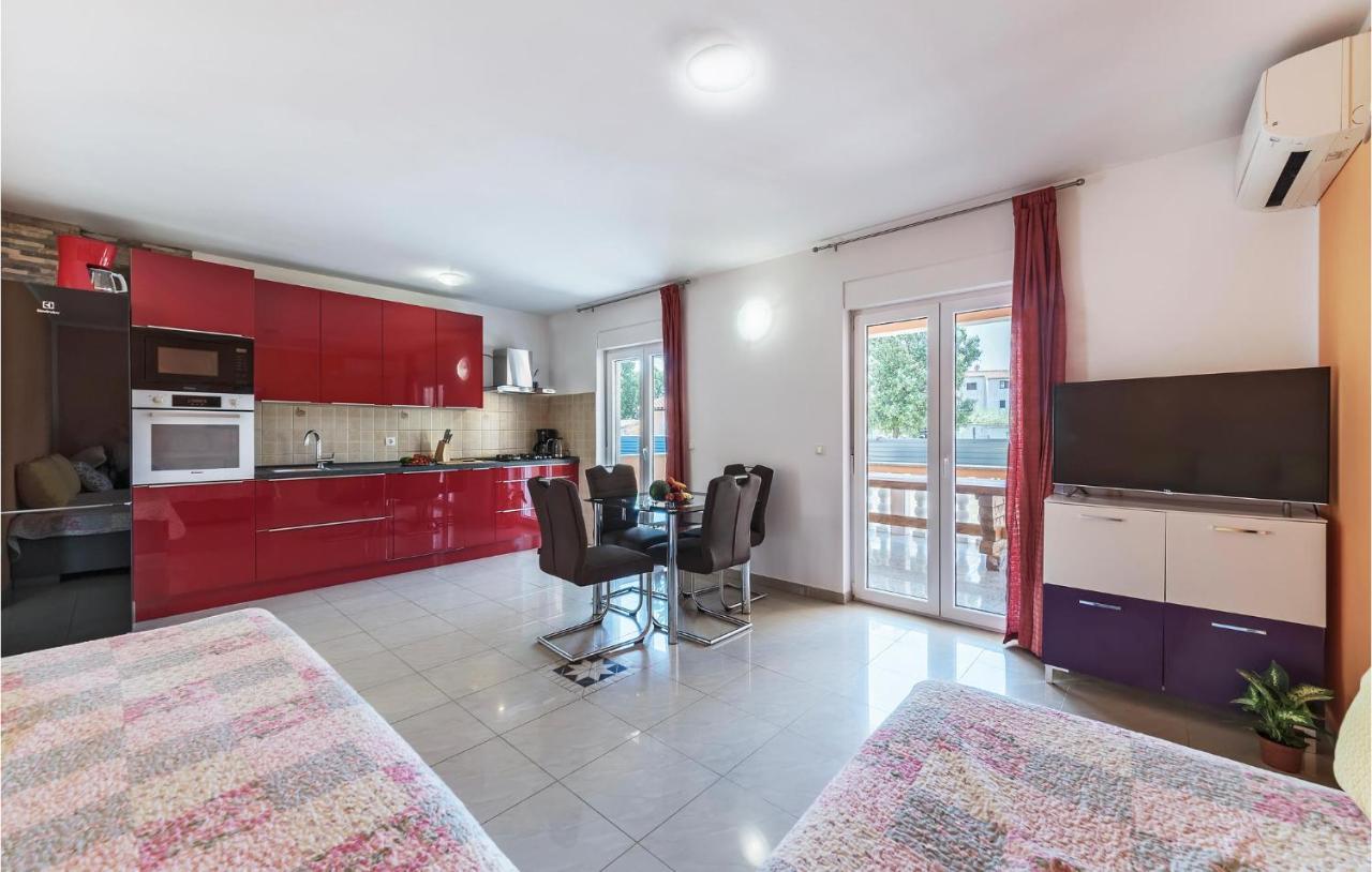 Cozy Home In Betiga With Outdoor Swimming Pool Барбарига Экстерьер фото